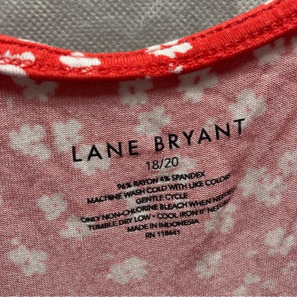 LANE BRYANT Red White Ditsy Floral Top Back Keyhole Detail Plus Size 18 20 - Picture 11 of 13